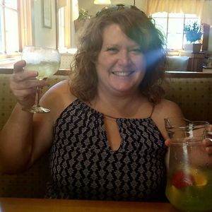 Meet your Posher, Cara